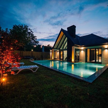 Moonsa Boutique Villas Sapanca Exteriör bild